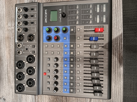 Zoom LiveTrak L-8 Podcasting Mixer Interface Recorder w/ Sound Pad Triggers